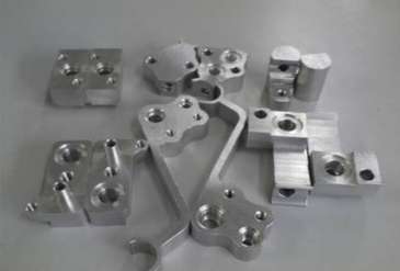 冷凝器配件使用的注意要点有哪些