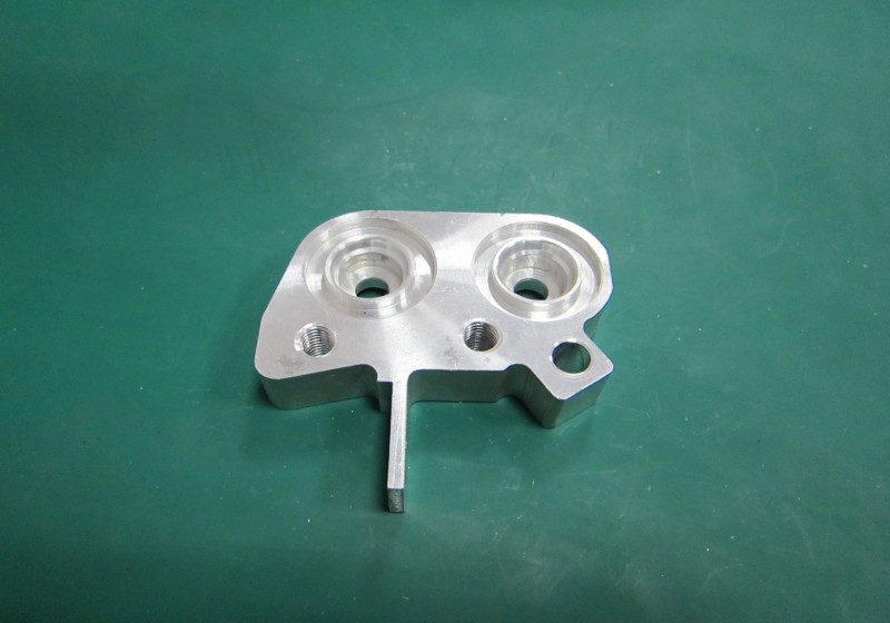 蒸发式冷凝器配件为什么被广泛应用于空调制冷中？