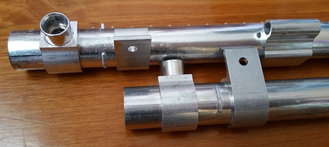 支架压板扣压式集流管组件